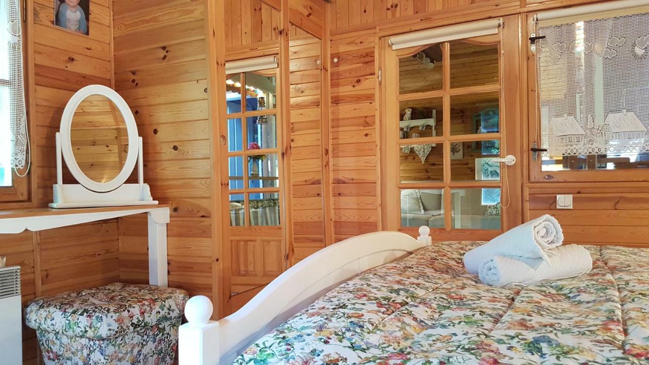 Domek Letniskowy Na Kaszubach Lub Apartament Z Kominkiem Puck Ngoại thất bức ảnh